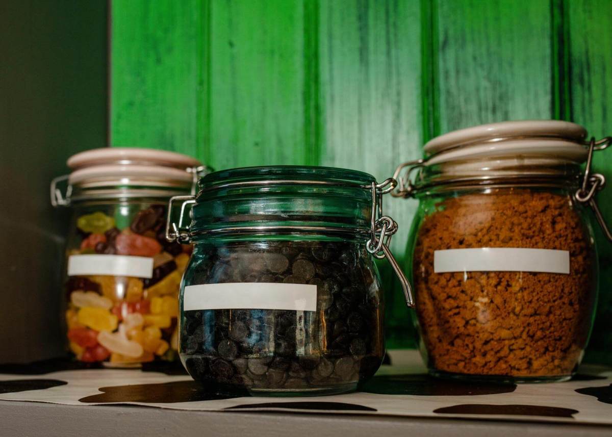 Repurposed Glass Jars as Unique Kitchen Storage