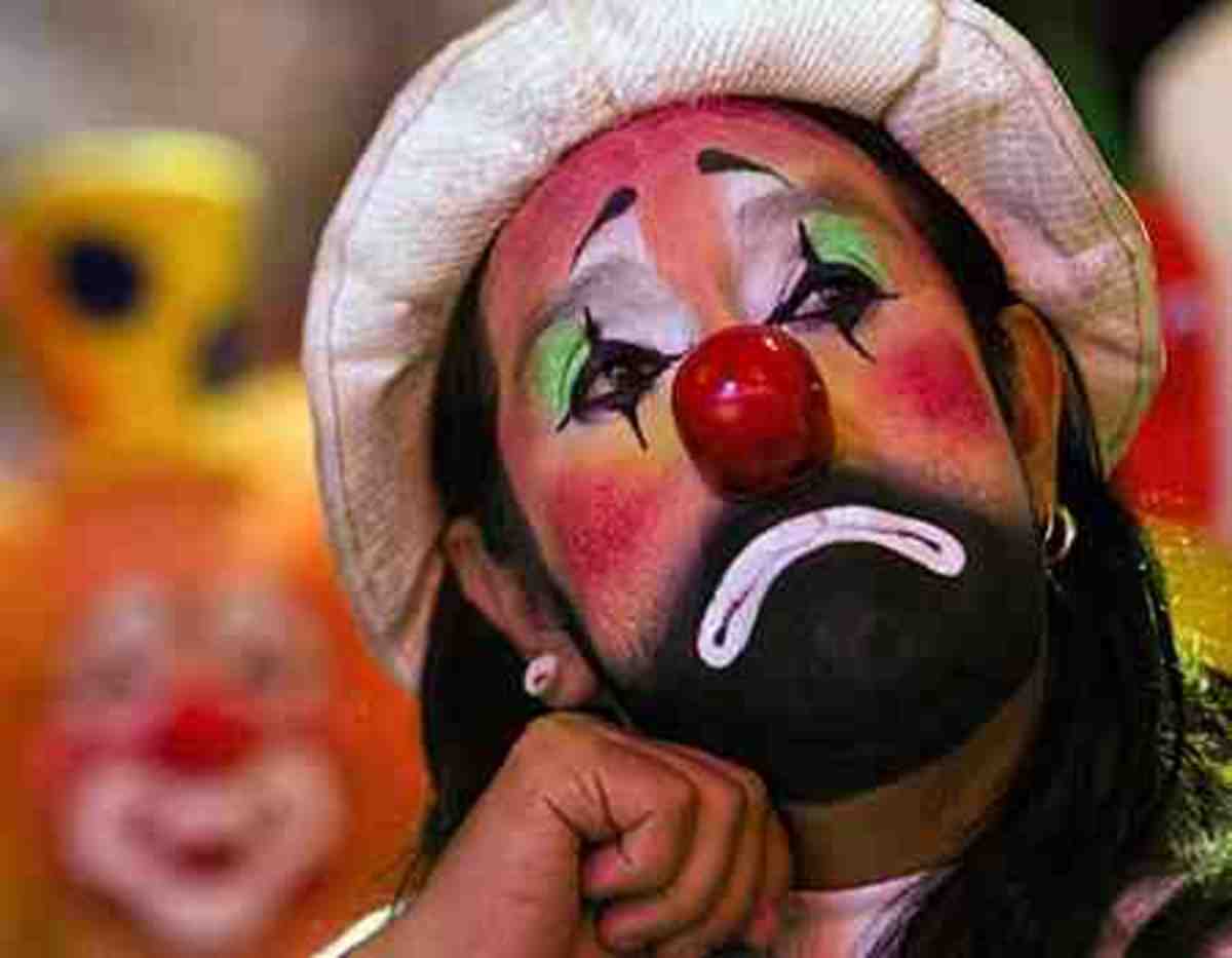 Scary clown or just sad clown? metro.co.uk