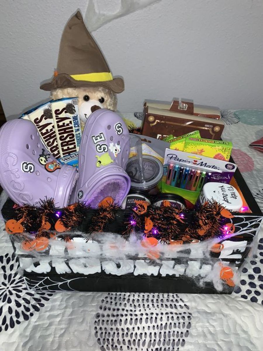 50 Spooktasticly Fun DIY Boo Basket Ideas HubPages Boo Basket Ideas