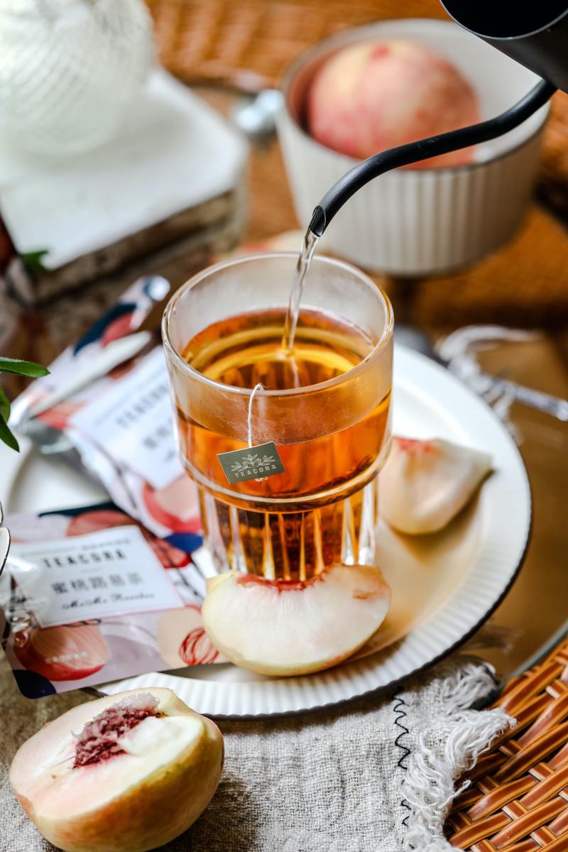 10 Surprising Peach Tea Benefits