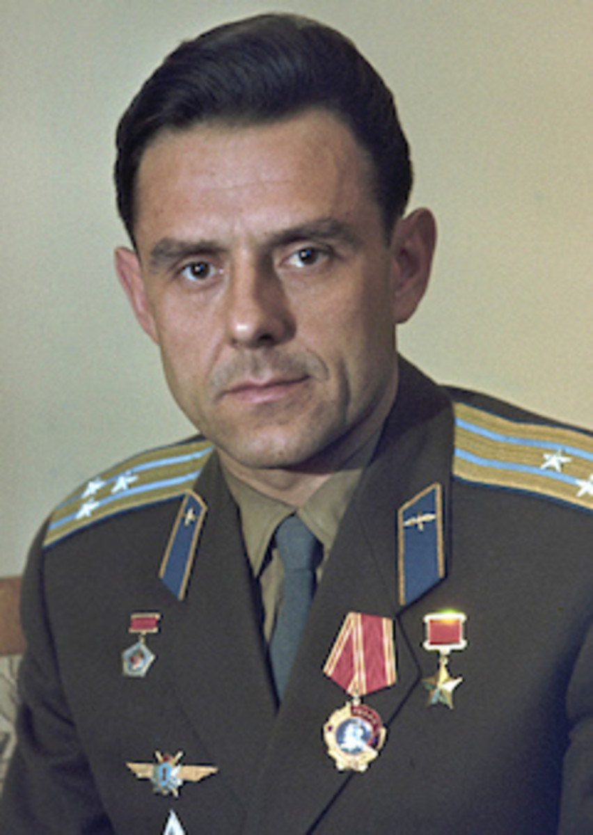 Komarov in 1964