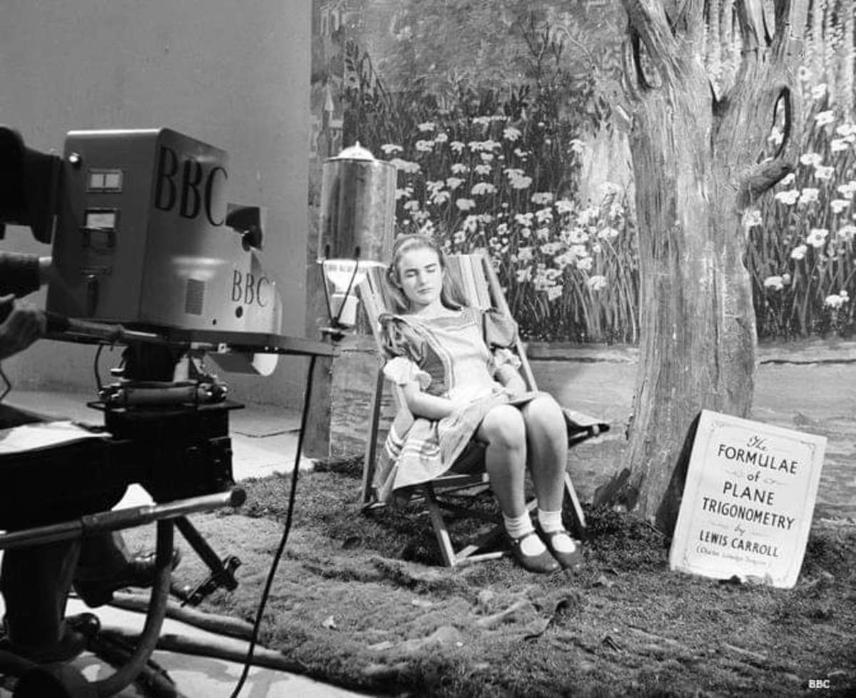Alice in Wonderland (1946)