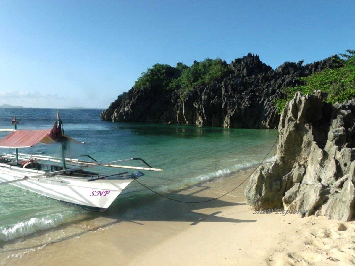 Dazzling view of Lahus Island in Caramoan