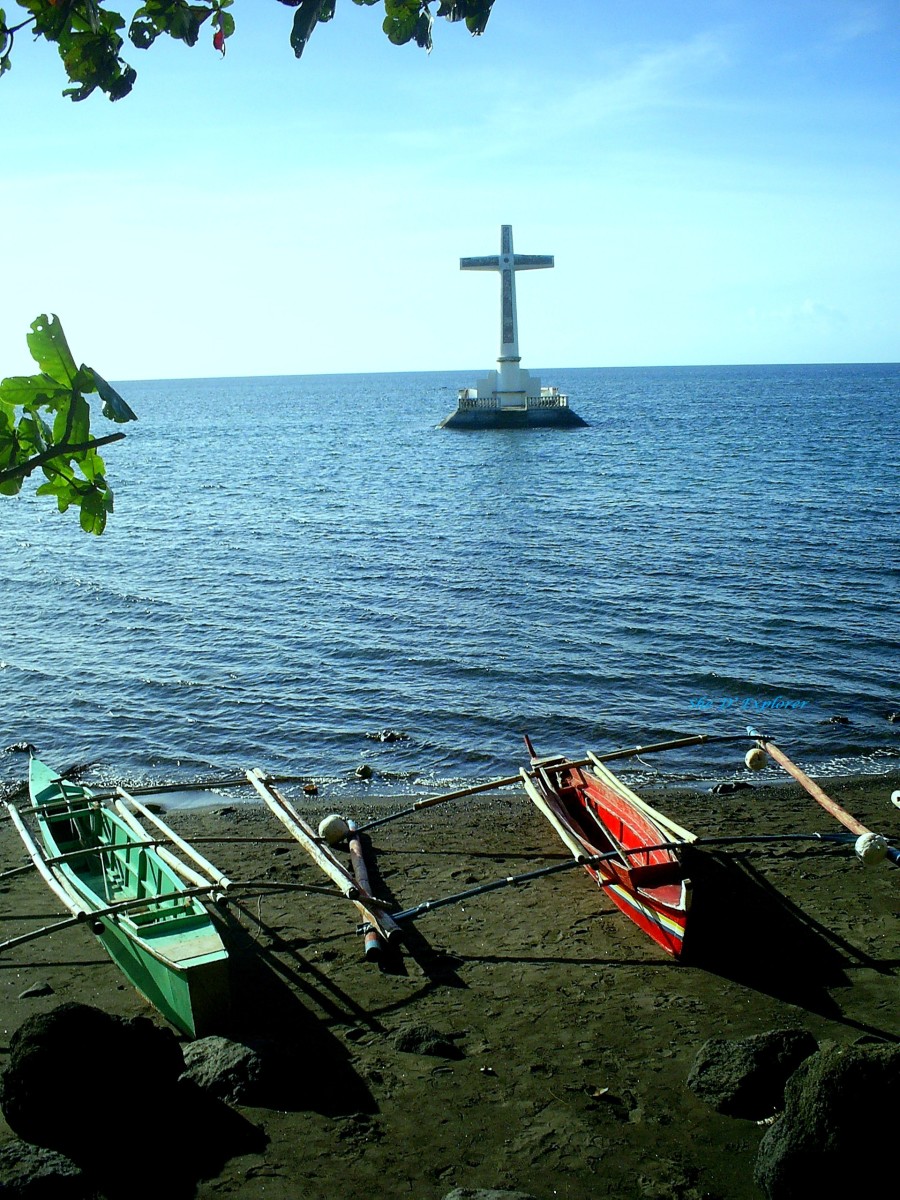 The Cross Marker of the Sunken Cemetery is a  witness to the sland's rich history.