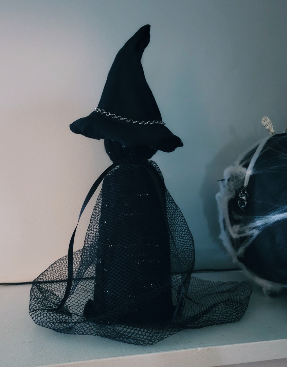 How to Make a Witch Figurine