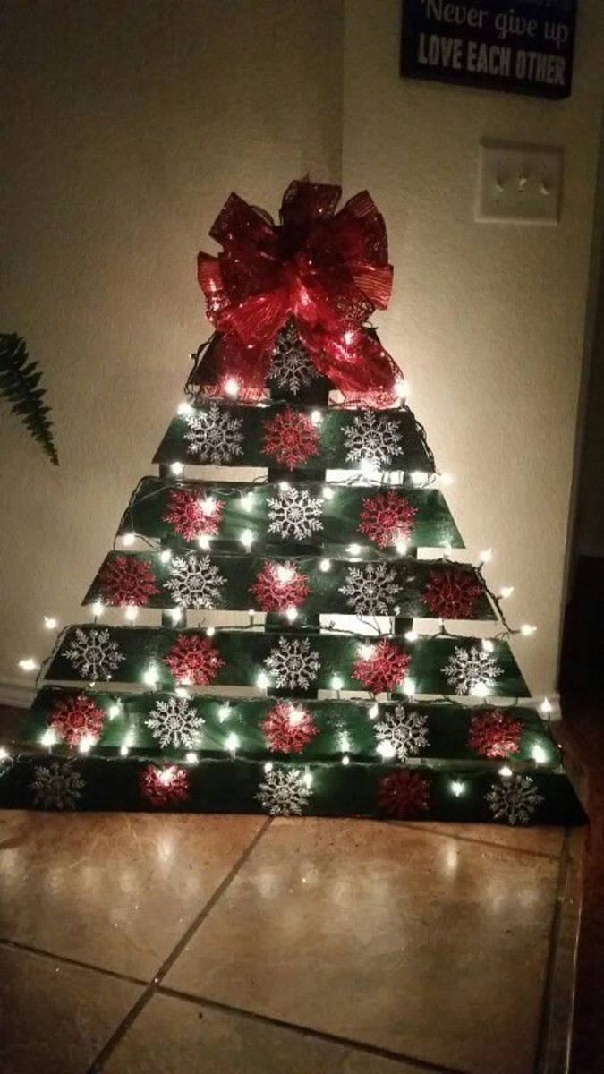 diy-pallet-christmas-tree-ideas