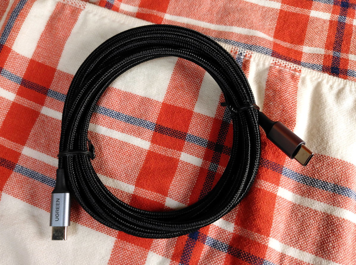 USB-C to USB-C charging cable