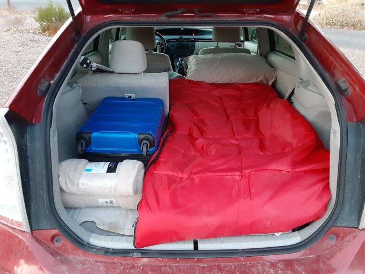 The Ultimate List of 25 Safe Places to Park Overnight & Sleep in Your Car