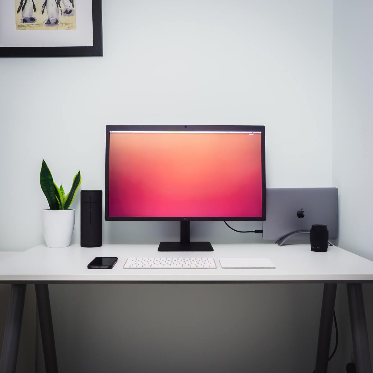 Clean Modern Desk Setup