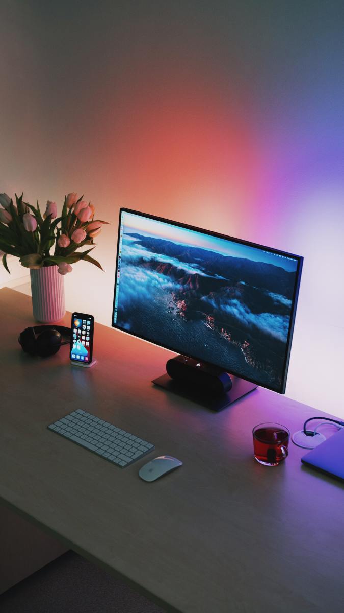 minimal-desk-setup-ideas