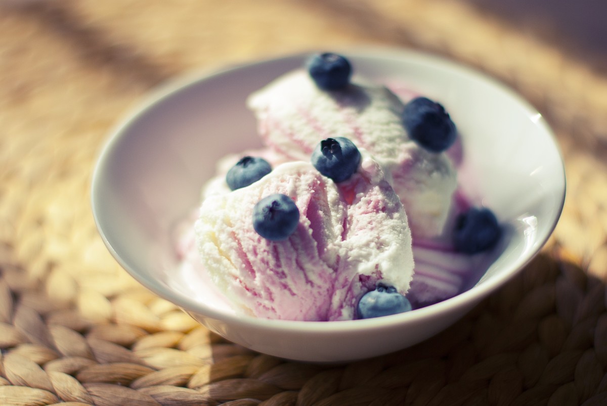The Pros and Cons of Homemade Ice Cream Makers