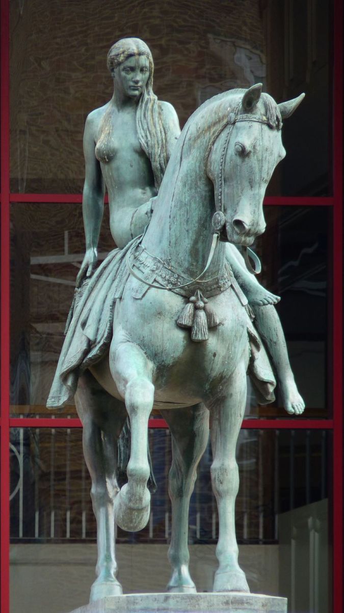 The 1949 statue of Lady Godiva in Broadgate, Coventry. 
