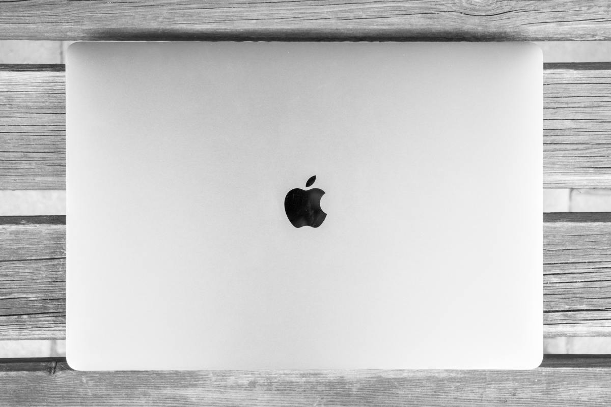 MacBook Pro M1: A Complete Review