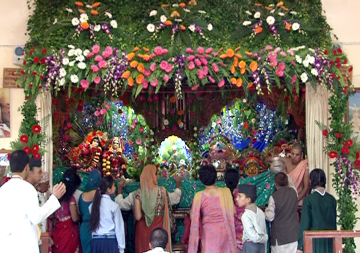 Krishna Janmashtami - Hindu Festival - Festivals of India