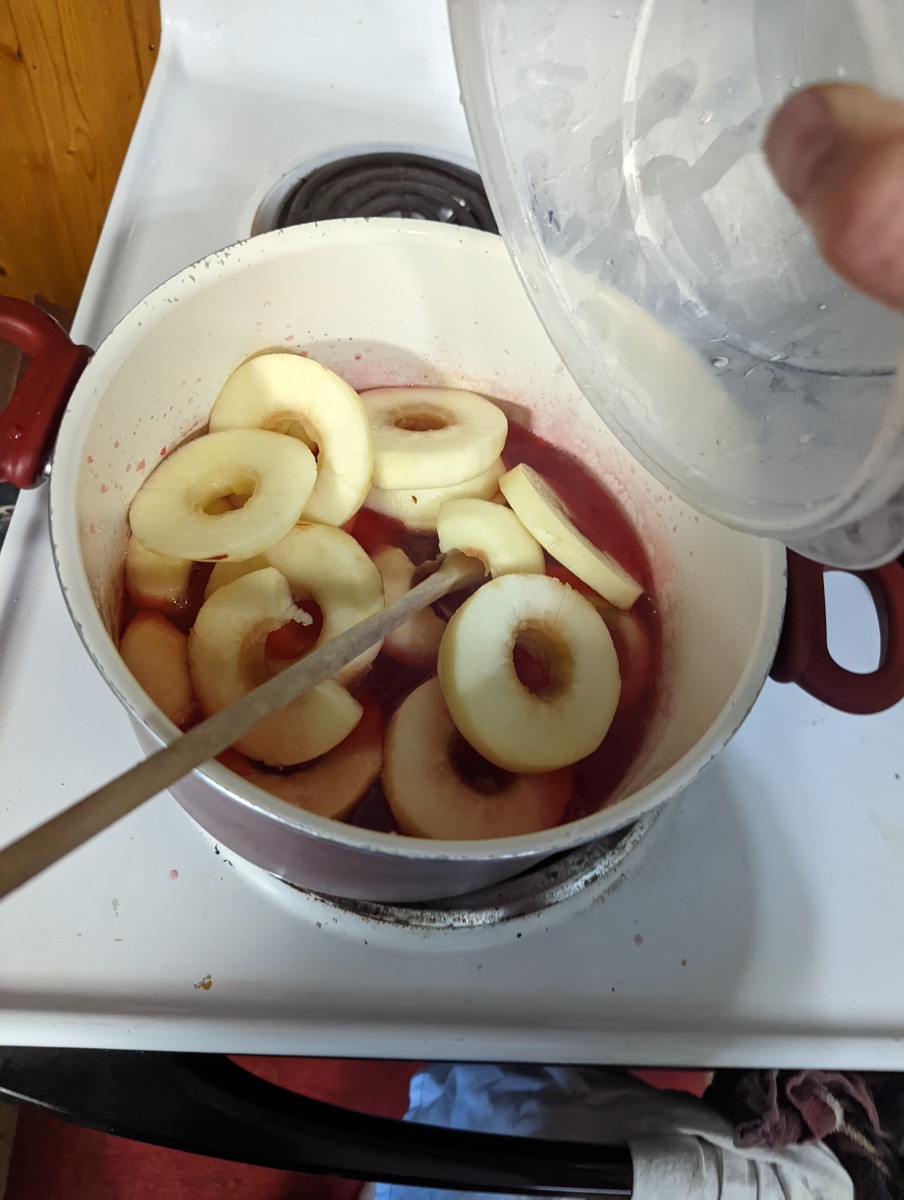 apple-rings-in-a-red-hot-candies-syrup