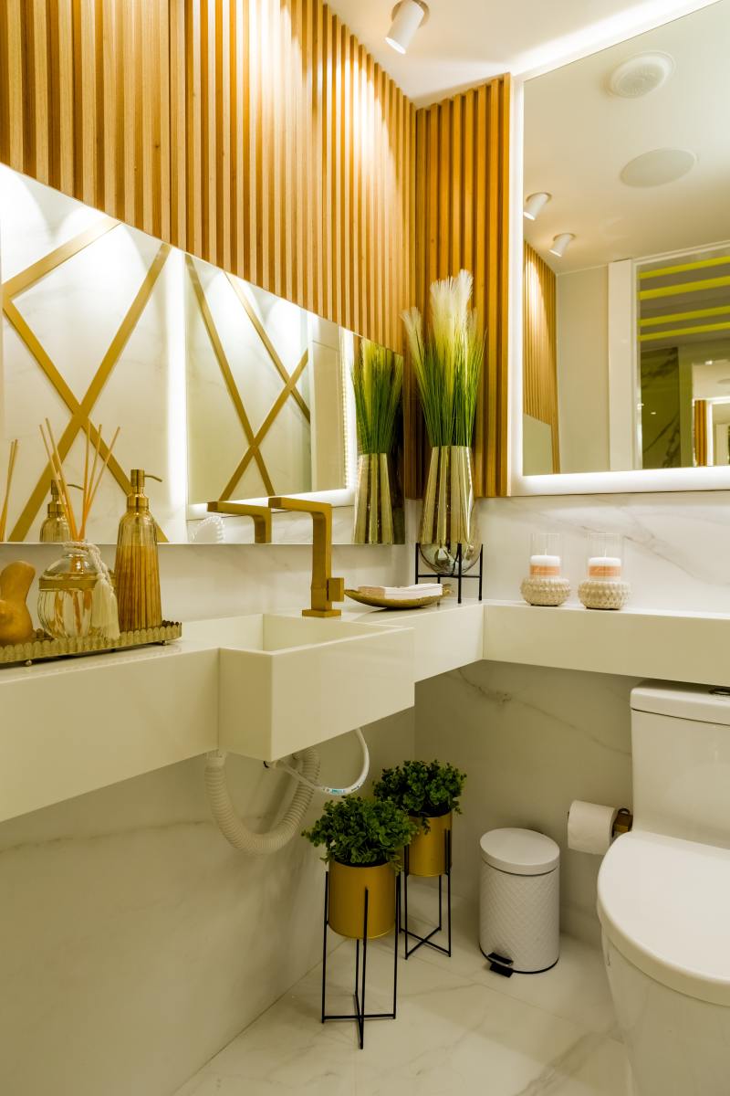 Adding a bamboo texture/theme to the bathroom will make it seem like a cozy getaway.