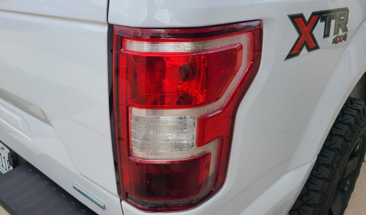 How to Replace a 2018 Ford F-150 Rear Tail Light
