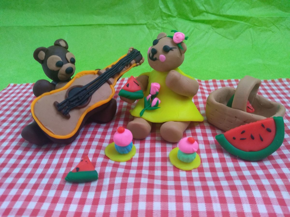 Make a Playdough Picnic Basket for a Teddy Bear Picnic