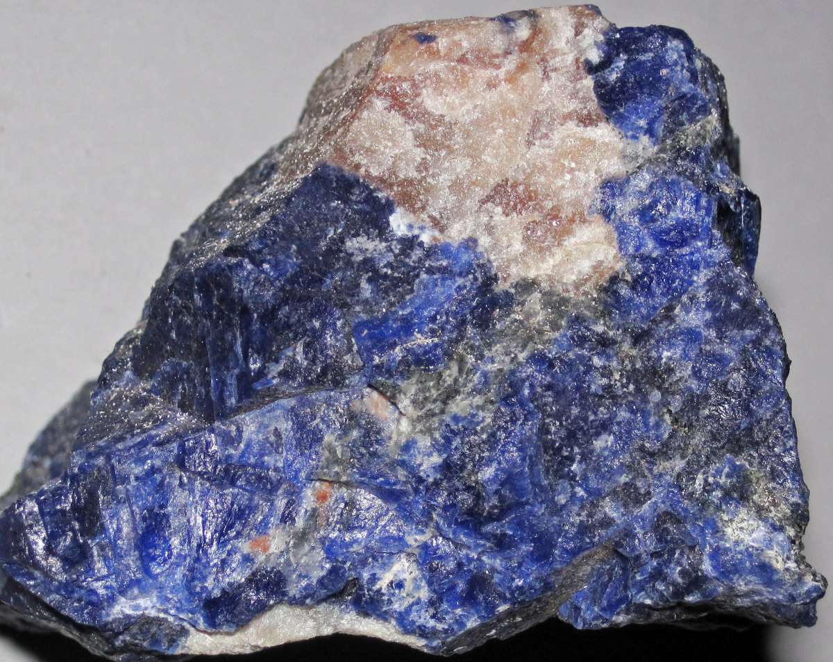 Sodalite is connected to the throat chakra.