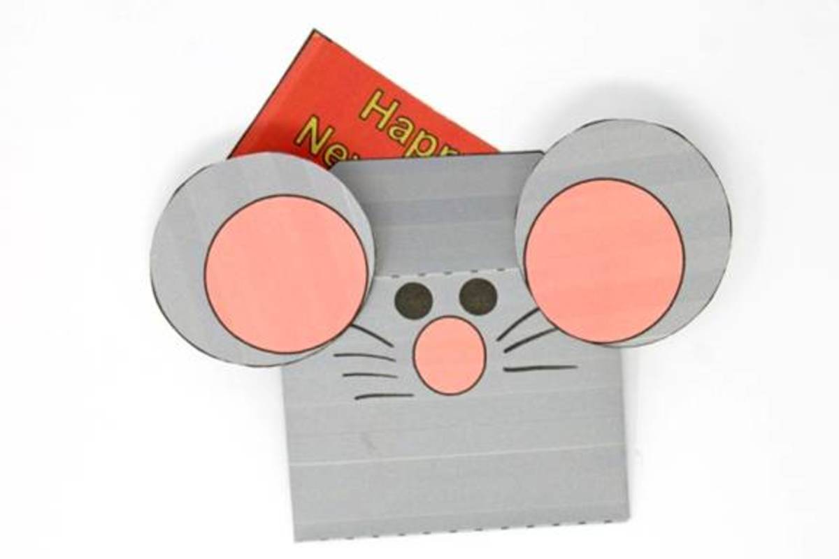 Here is a sample of a completed Mouse Envelope.