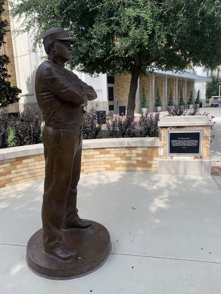 Statue of Gary Patterson on the TCU campus