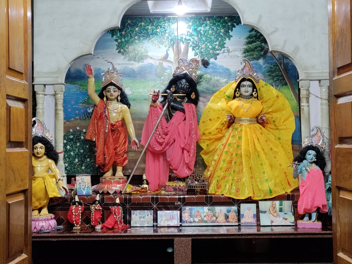 The "Murti"-s in the sanctum; Shri Chaitanya Deva, Lord Krishna and Shrimati Radha