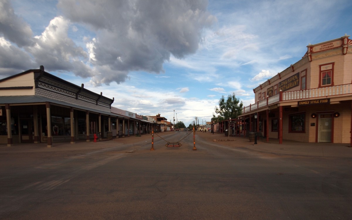The intersection of Allen Street and 5th Street in the Tombstone Historic District.