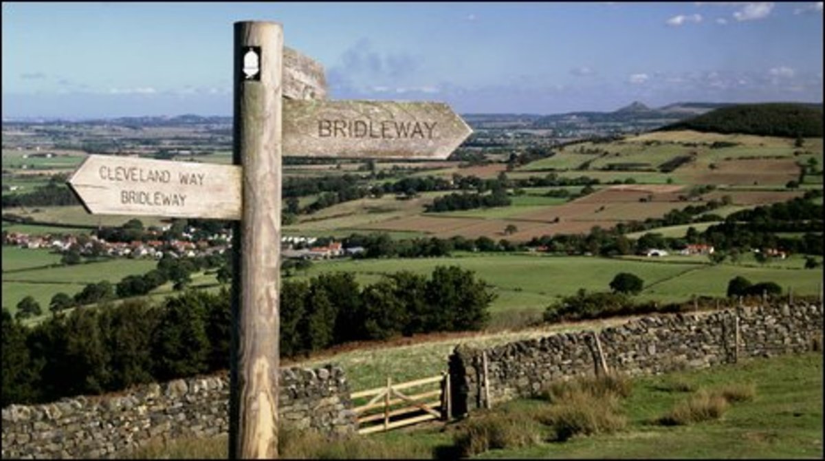 Cleveland Way signpost amid fine scenery - you could try a section of the route, from near Great Ayton to Staithes that James Cook used as a youth to take up work as an apprentice shopkeeper
