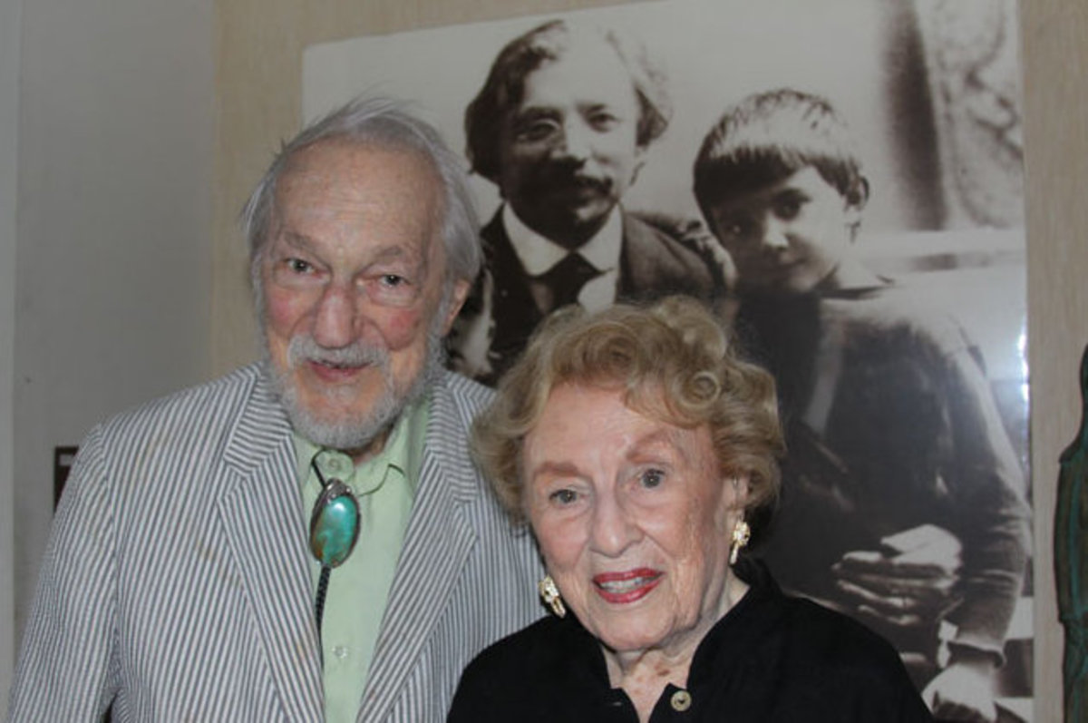 Bel Kaufman with her husband, Sidney Gluck