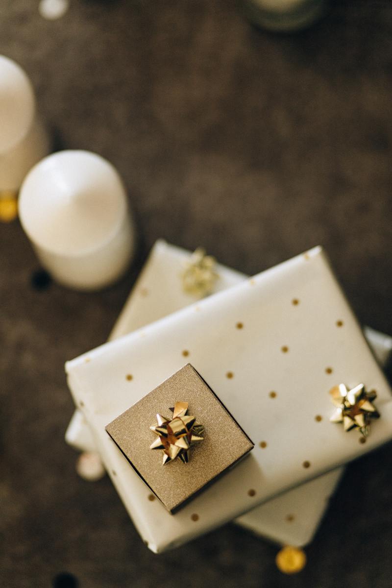 Sometime you can find a wonderful shower or engagement gift that is not on the registry. Wrap it beautifully to make it look special. Photo by Nataliya Vaitkevich: 