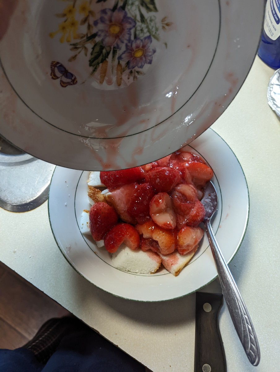 strawberries-over-angel-food-cake