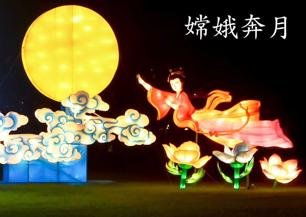 The legend of Hou-Yi and Chang’e is inseparable from the Chinese Mid-Autumn Festival and mooncakes. 