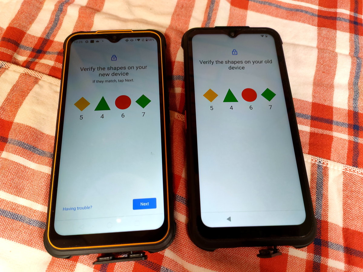 Transferring data and applications from old phone to new