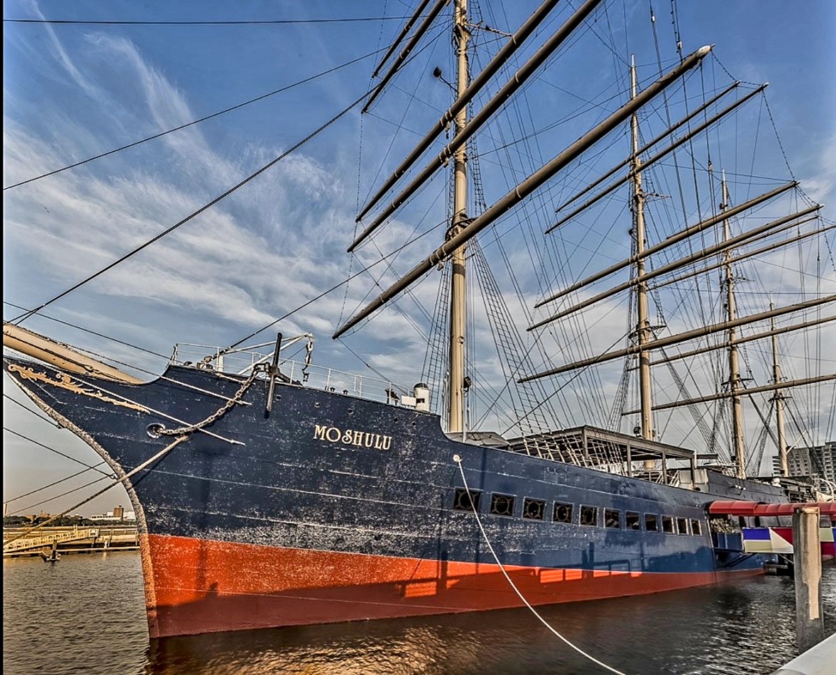 The magnificent Moshulu stands permanently docked at the Philadelphia waterfront, serving as a romantic, special occasion dining venue.