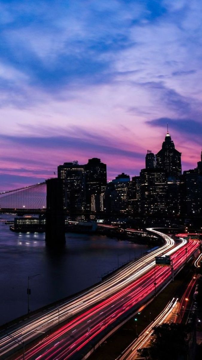 Running With the Night in NYC, Pro Travel Tips, and More