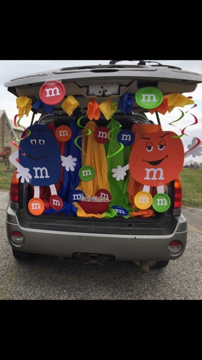 trunk-or-treat-ideas-for-cars