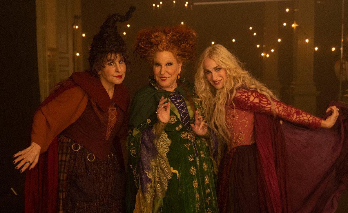 “Hocus Pocus 2” Poster Teases a Hysterical Update to the Sanderson