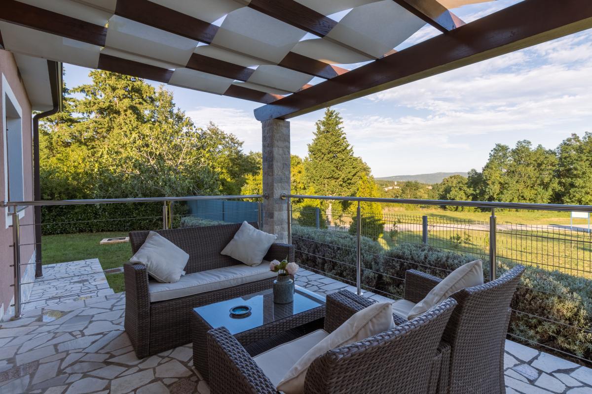People love places where they can gather with others, have dinner, read a book, or study. A large patio that's in good condition is appealing to homebuyers.