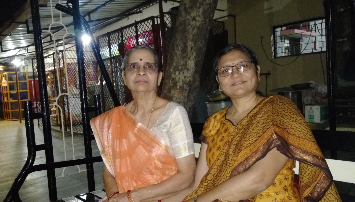 With my mother in November, 2016 .... Vanita Thakkar With my mother in November, 2016 .... Vanita Thakkar