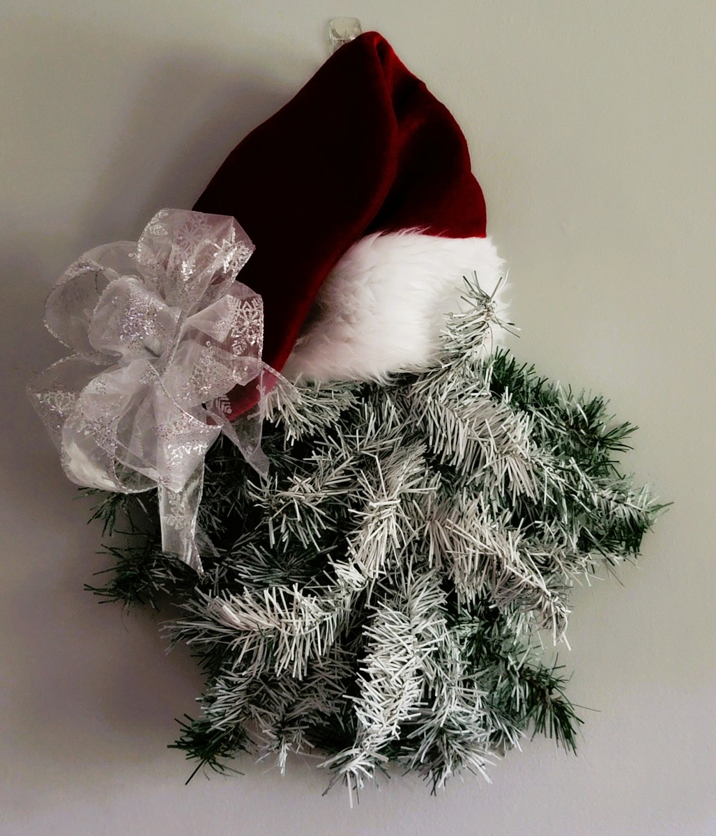 santa-wreath-craft