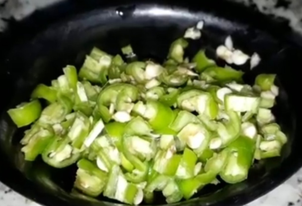 Chopped green chillies