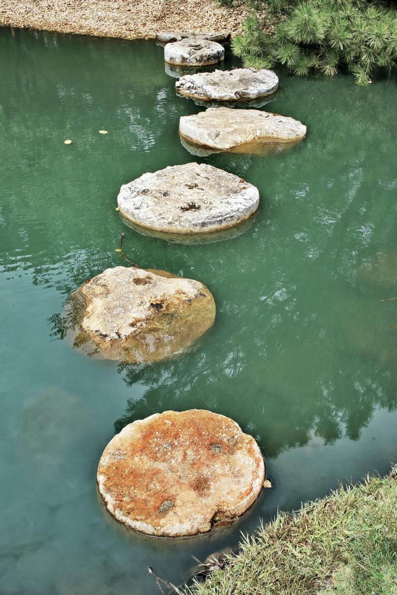 Pet memorial hot sale stepping stones