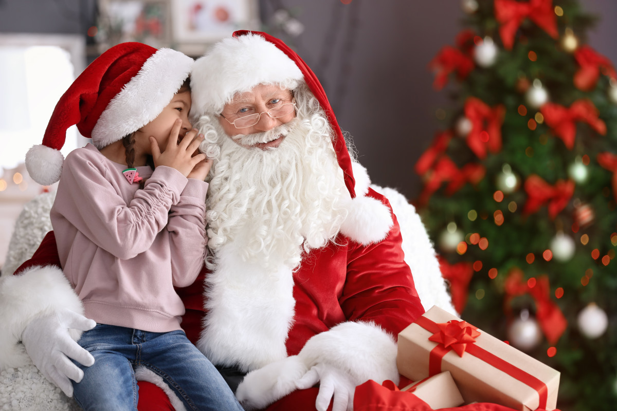 Dad Defends Why He Won’t “Lie” To His Kids About Santa Claus ...