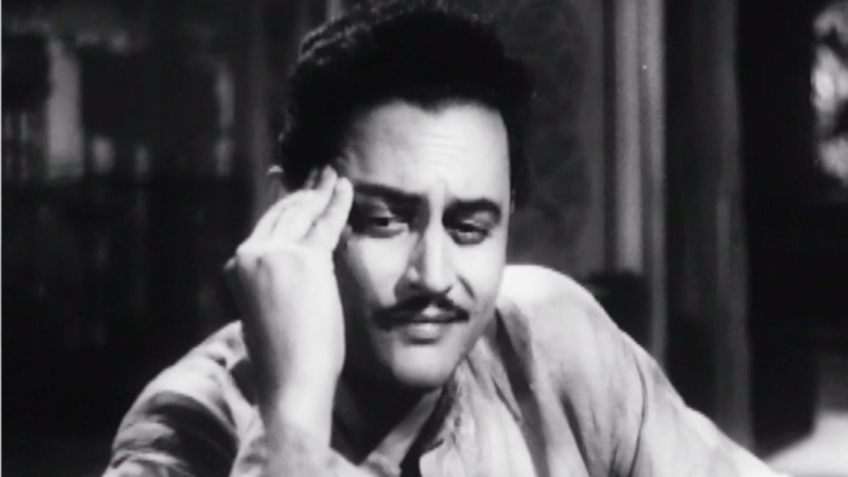 Guru Dutt in "Chaudhvin-ka-Chand" (1960)
