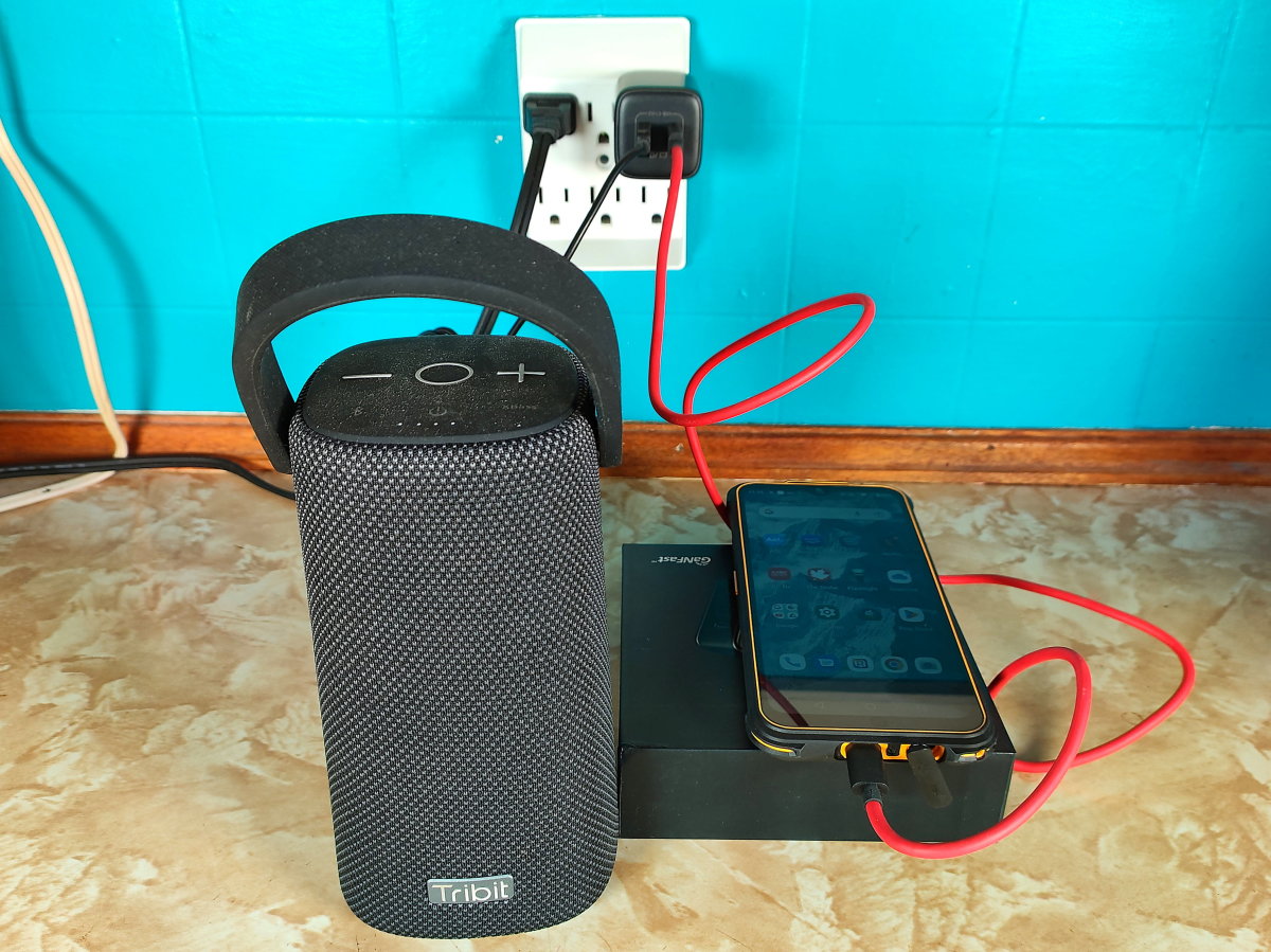 My smartphone and Bluetooth speaker are receiving a charge