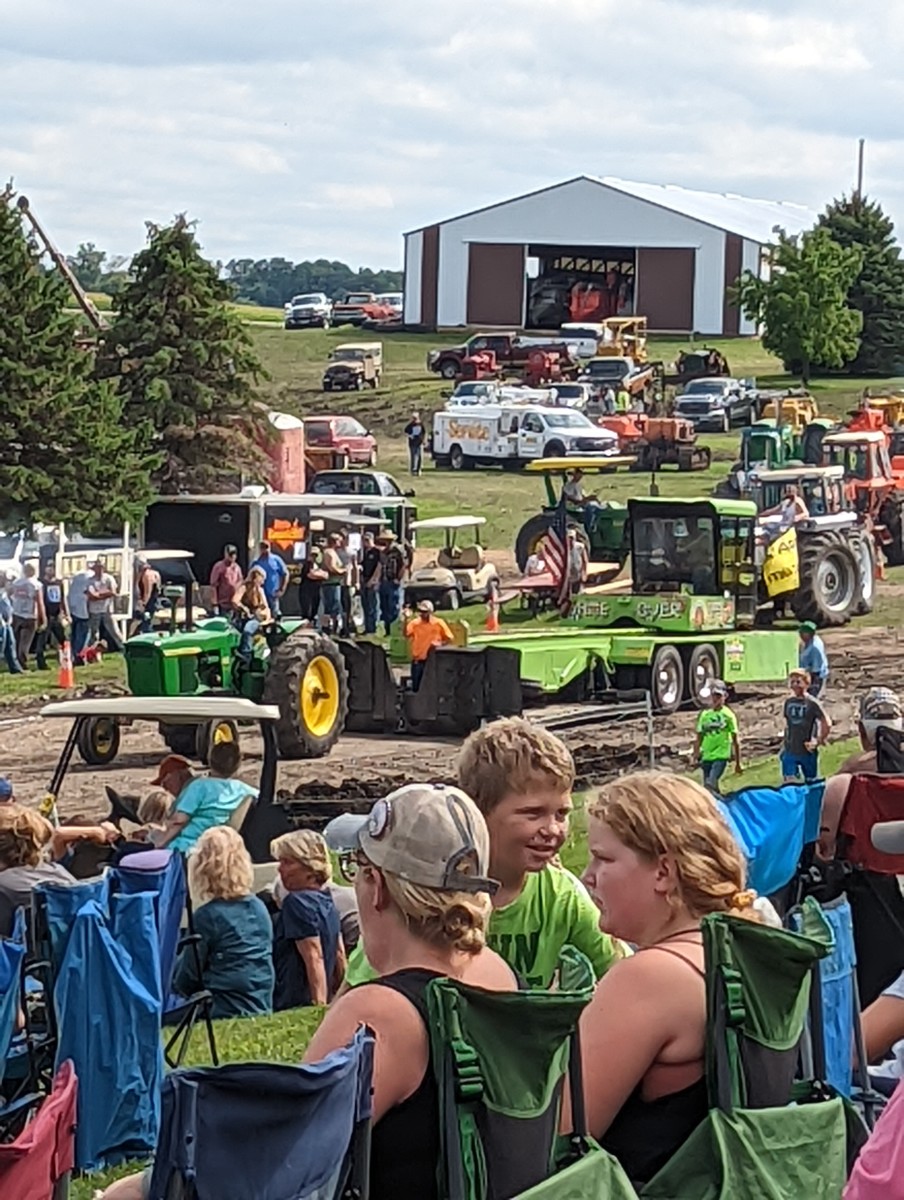 Tractor Pulls - Pulling a Lead Weight Like Trailer