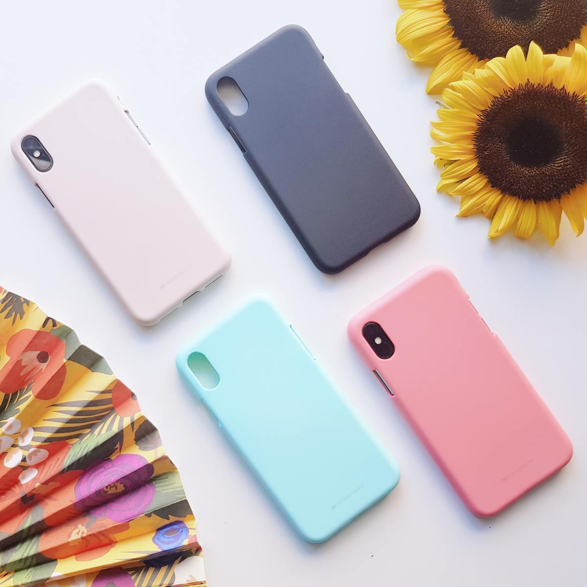 Two of the most popular styles of phone case are tough cases and snap cases.