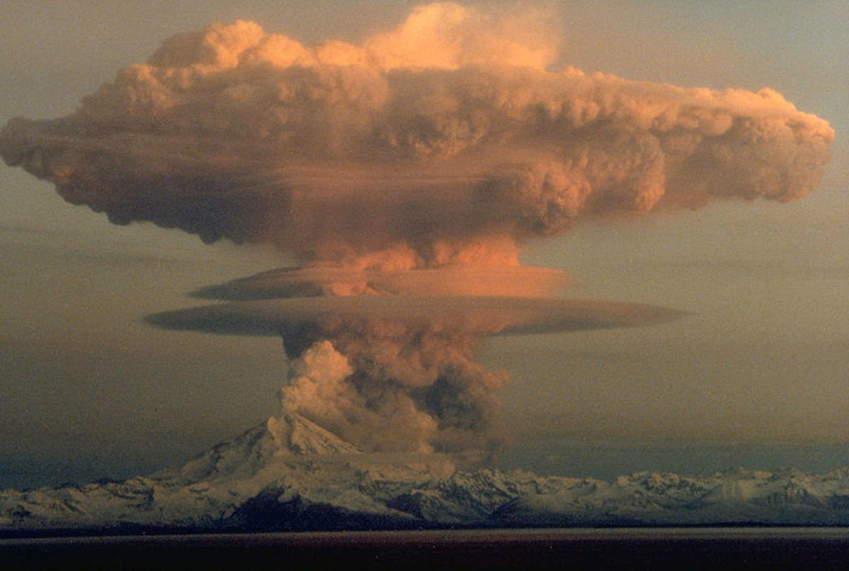 Eruption of Mount Redoubt, Alaska