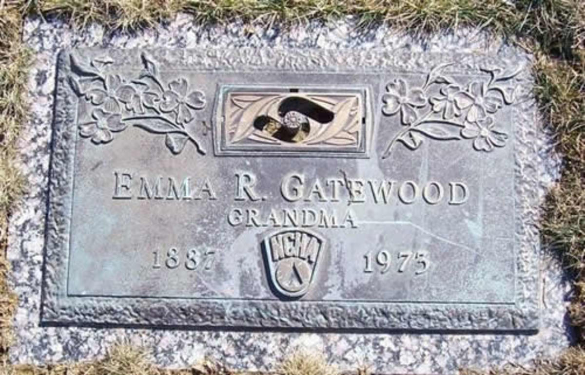 Grandma Gatewood's grave marker