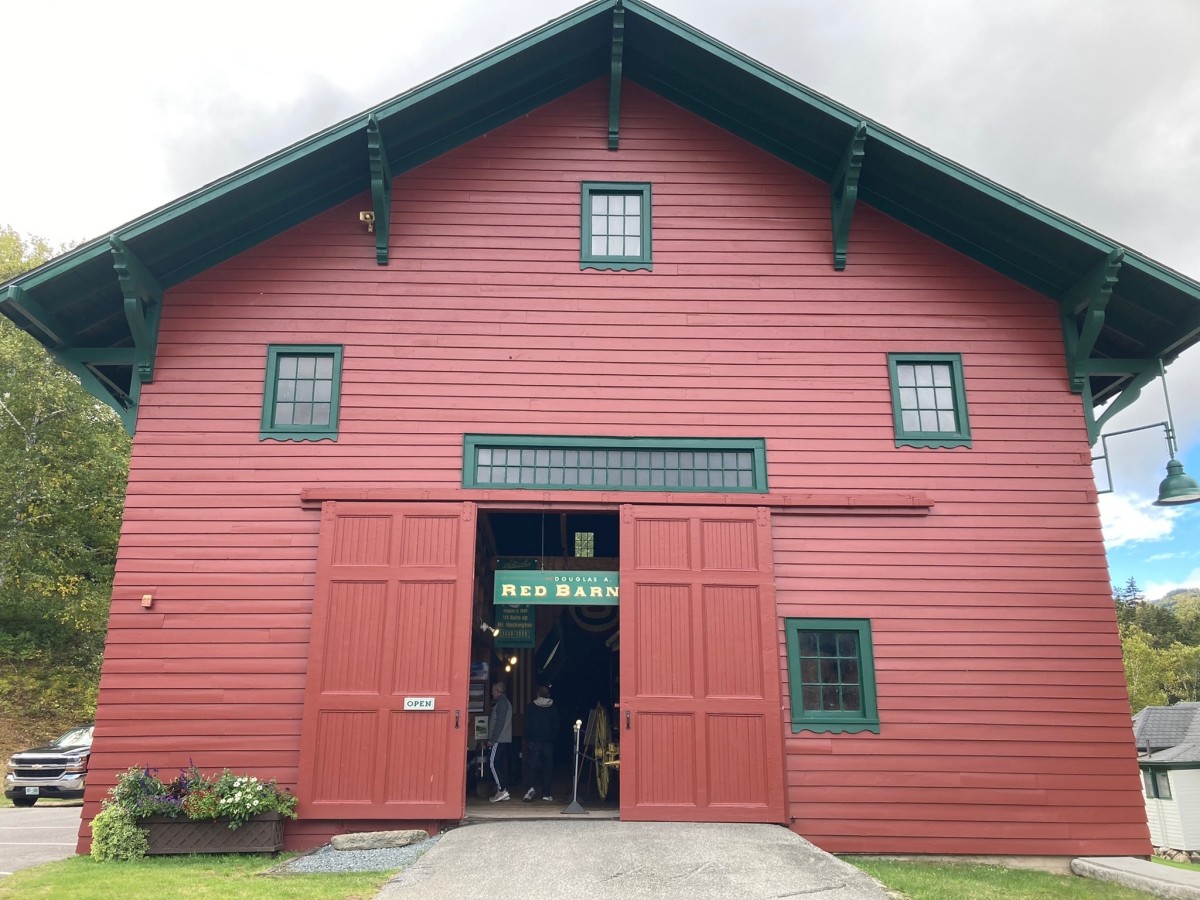 The Red Barn Museum - History of the Mount Washington Auto Road